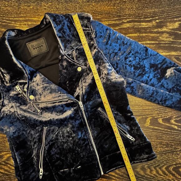 BLANKNYC Moto Jacket Women L Black Crushed Velvet Biker Zip Pocket Streetwear - Picture 10 of 14